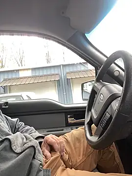 Snapshot of Themechanic420 chatting on 12-04-24, 06:55 Themechanic420 online show from 12-04-24, 06:55