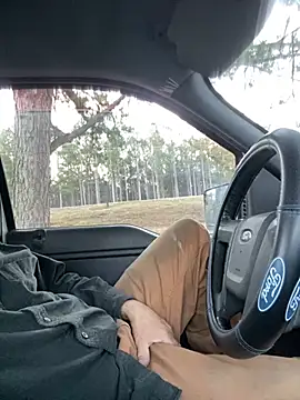 Snapshot of Themechanic420 chatting on 02-26-25, 12:49 Themechanic420 online show from 02-26-25, 12:49