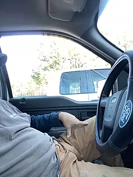 Snapshot of Themechanic420 chatting on 12-19-24, 08:13 Themechanic420 online show from 12-19-24, 08:13