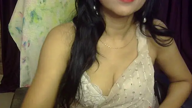 Snapshot of iam-moni2 chatting on 05-10-26, 04:42 iam-moni2 online show from 05-10-26, 04:42