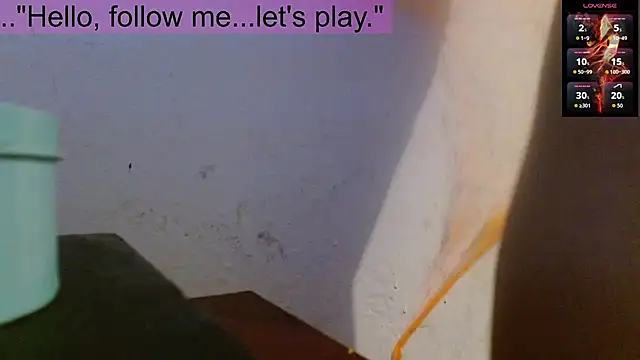 Snapshot of toxxxic_cams chatting on 10-12-25, 12:50 toxxxic cams online show from 10-12-25, 12:50