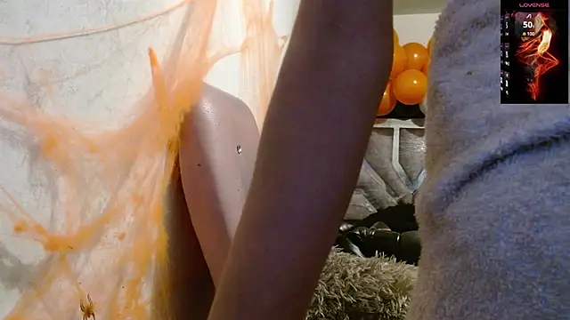 toxxxic cams online show from 10-26-25, 07:53