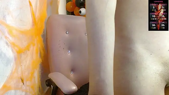 toxxxic cams online show from 10-29-25, 09:47