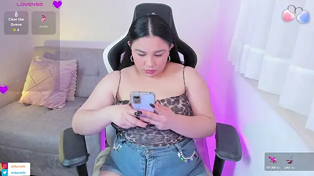 ambar-wells online show from 09-23-25, 05:42