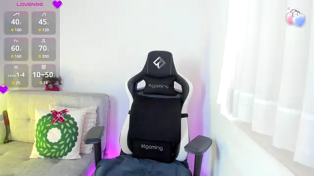 ambar-wells online show from 12-17-25, 03:50