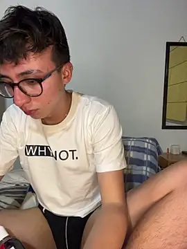CamiRojas boy online show from 06-30-26, 03:17
