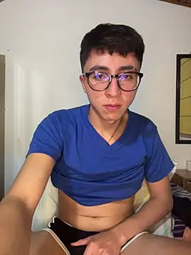 CamiRojas boy online show from 06-13-26, 04:10