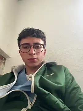 CamiRojas boy online show from 05-05-26, 06:44