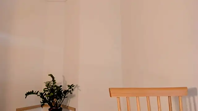 kawaii mia online show from 09-15-25, 03:51