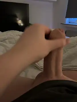 Snapshot of ycumforyou chatting on 12-18-24, 07:36 ycumforyou online show from 12-18-24, 07:36