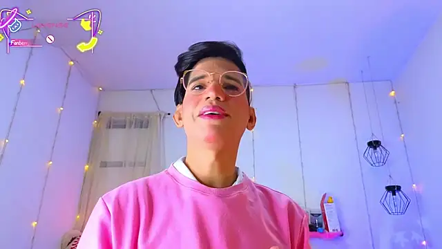 Ariel Femboy  online show from 01-07-26, 05:12