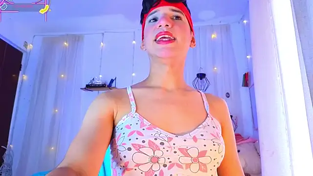 Snapshot of Ariel_Femboy_ chatting on 05-27-26, 06:15 Ariel Femboy online show from 05-27-26, 06:15