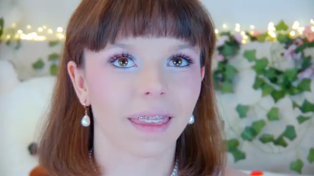 ElisabethDavis online show from 04-12-26, 03:04