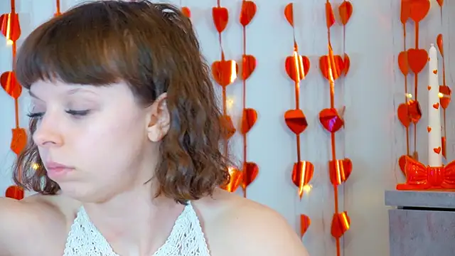 Snapshot of ElisabethDavis chatting on 02-05-26, 03:19 ElisabethDavis online show from 02-05-26, 03:19