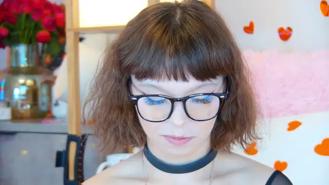 Snapshot of ElisabethDavis chatting on 02-15-26, 04:06 ElisabethDavis online show from 02-15-26, 04:06