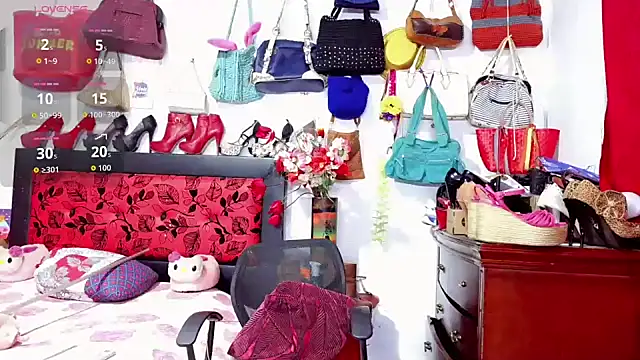 Xiaraa26 online show from 10-09-25, 11:38