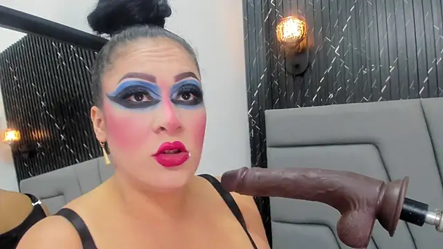 Snapshot of Angie_Will chatting on 02-24-26, 09:04 Angie Will online show from 02-24-26, 09:04