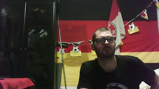 Die-geile-Sau online show from 11-08-25, 03:04