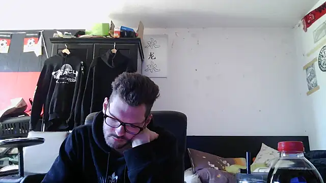 Die-geile-Sau online show from 05-01-26, 11:37