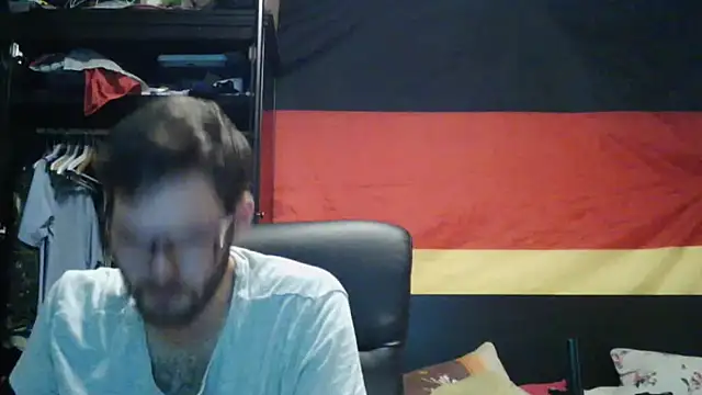 Snapshot of Die-geile-Sau chatting on 06-25-26, 08:25 Die-geile-Sau online show from 06-25-26, 08:25