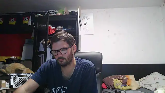 Snapshot of Die-geile-Sau chatting on 07-15-26, 08:16 Die-geile-Sau online show from 07-15-26, 08:16