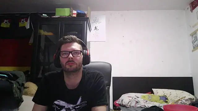 Die-geile-Sau online show from 04-12-26, 09:18