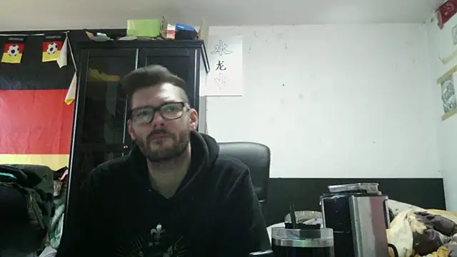 Die-geile-Sau online show from 04-18-26, 05:04