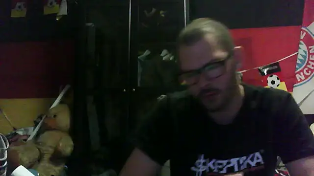 Die-geile-Sau online show from 10-01-25, 08:46