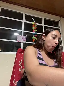 Vaiolet a online show from 12-12-24, 12:48