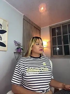 Vanesa novvoa online show from 02-23-26, 01:18