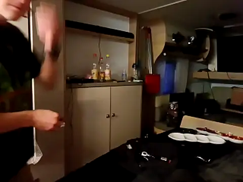 Ebinator666 online show from 10-28-25, 07:35