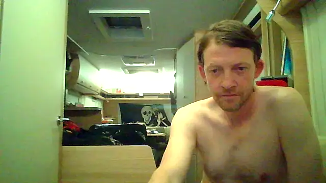 Snapshot of Ebinator666 chatting on 10-07-25, 10:44 Ebinator666 online show from 10-07-25, 10:44