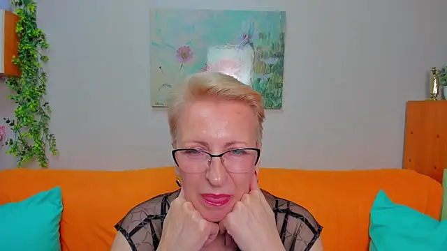 iamyourdream89 online show from 05-19-26, 10:44