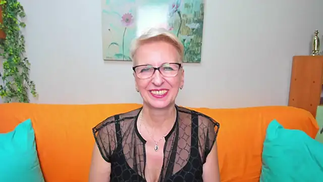 iamyourdream89 online show from 12-13-25, 08:04