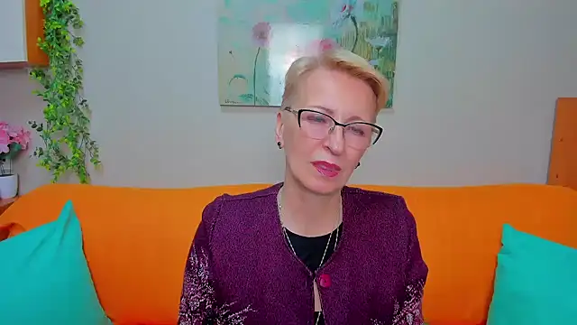 iamyourdream89 online show from 05-28-26, 09:17