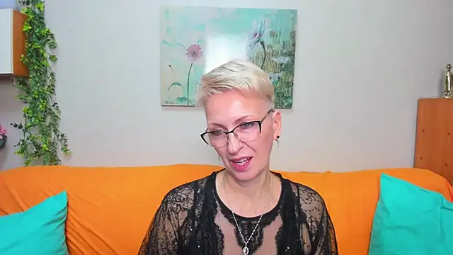 iamyourdream89 online show from 12-20-25, 11:13