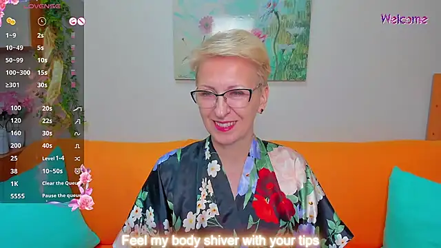 iamyourdream89 online show from 05-27-26, 06:43