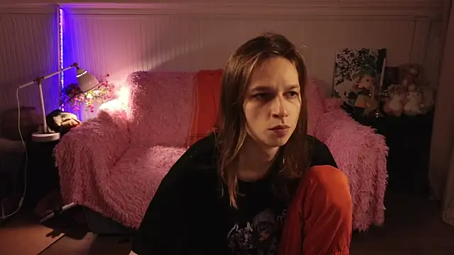 Frank Fraer online show from 10-11-25, 08:21