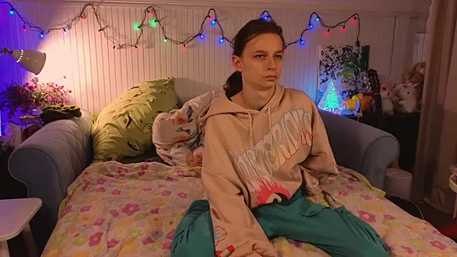 Frank Fraer online show from 11-14-25, 06:44