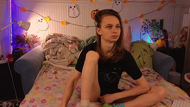 Frank Fraer online show from 11-11-25, 06:14