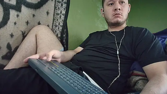 sweet cock28 online show from 10-24-25, 03:33