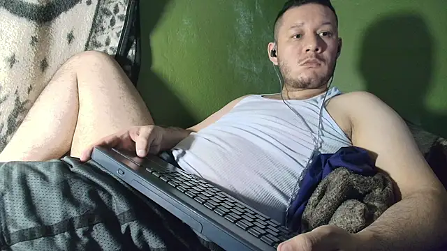 sweet cock28 online show from 12-05-25, 04:00