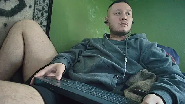 sweet cock28 online show from 11-30-25, 03:46