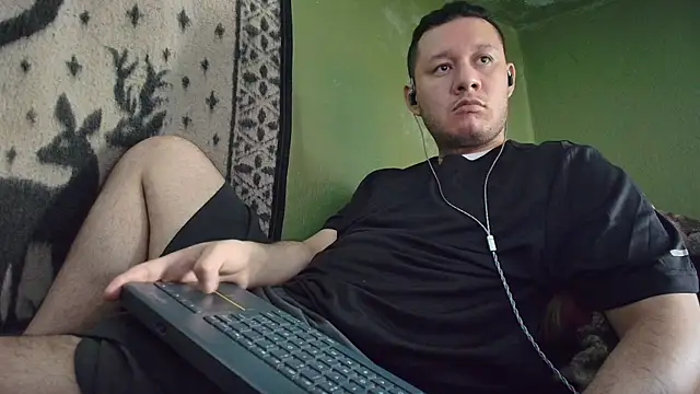 sweet cock28 online show from 04-17-26, 03:26