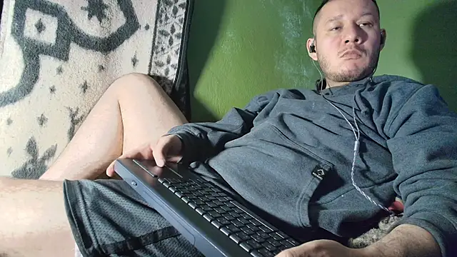 sweet cock28 online show from 12-02-25, 03:30