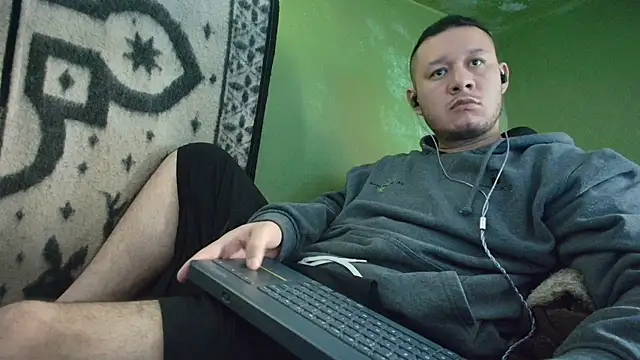 sweet cock28 online show from 12-01-25, 03:24