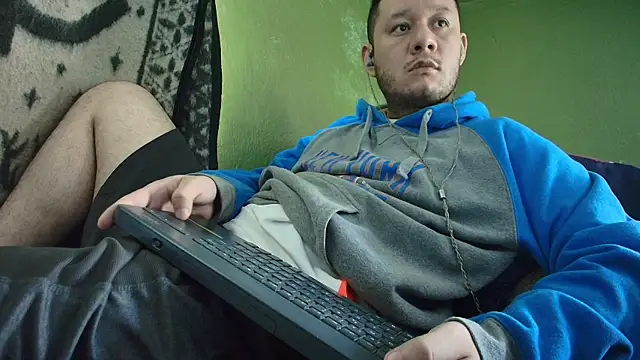 sweet cock28 online show from 11-23-25, 03:55