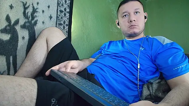 sweet cock28 online show from 02-12-26, 03:45