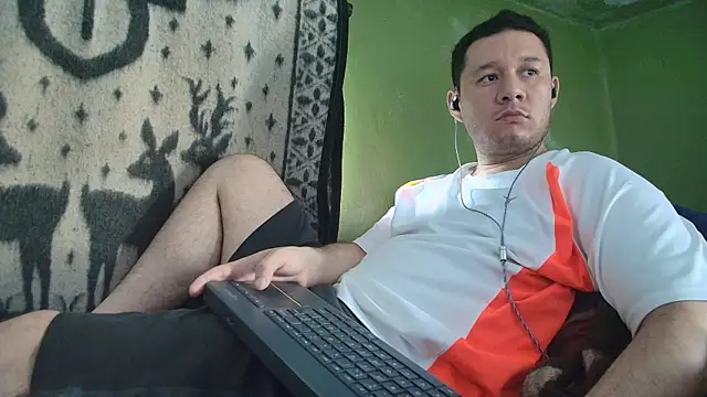 sweet cock28 online show from 06-04-26, 03:17