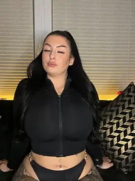 Mia-Bremer online show from 02-10-26, 10:09